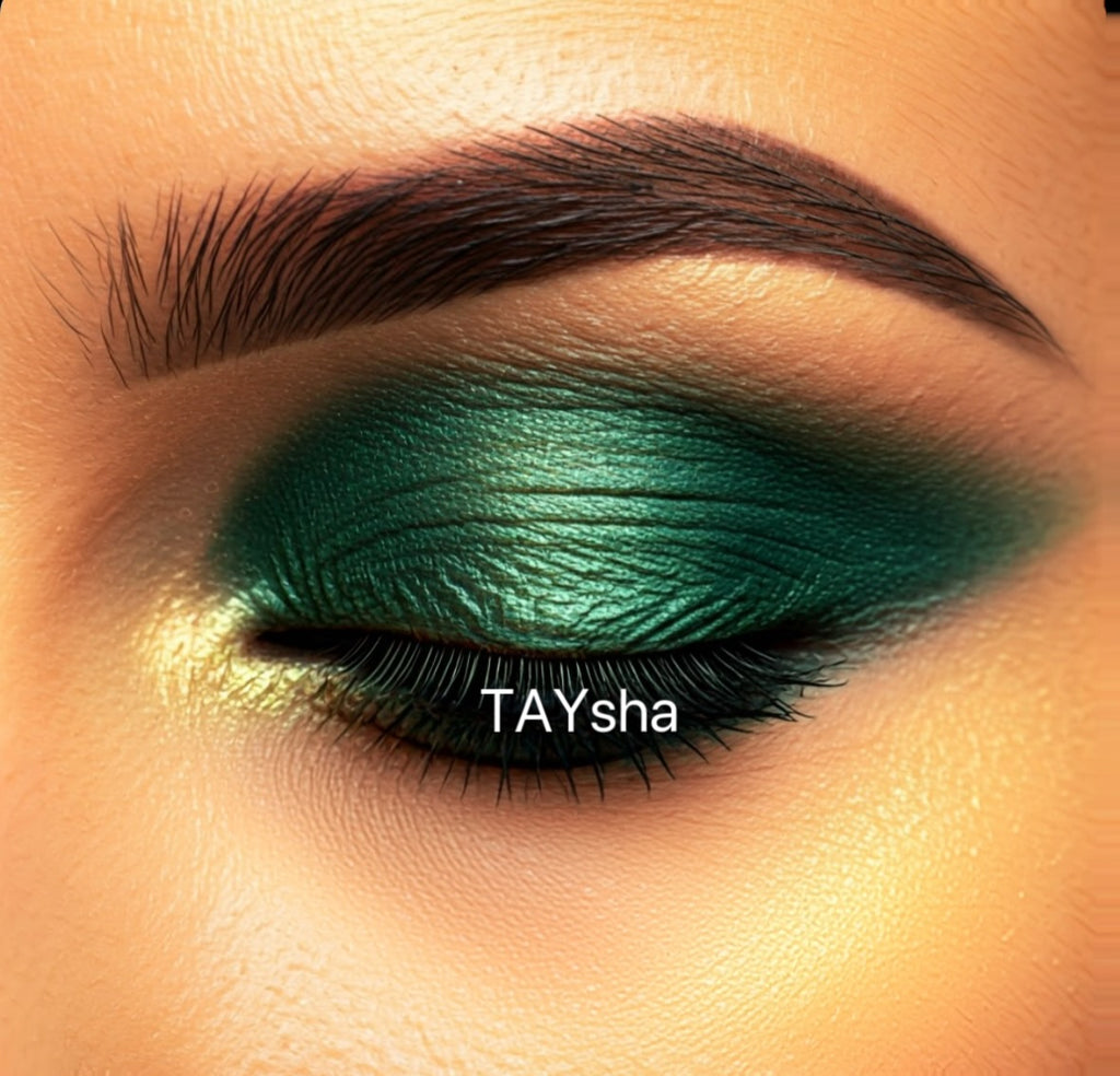 OAT Couture Socialite Collection Eyeshadow Pallet